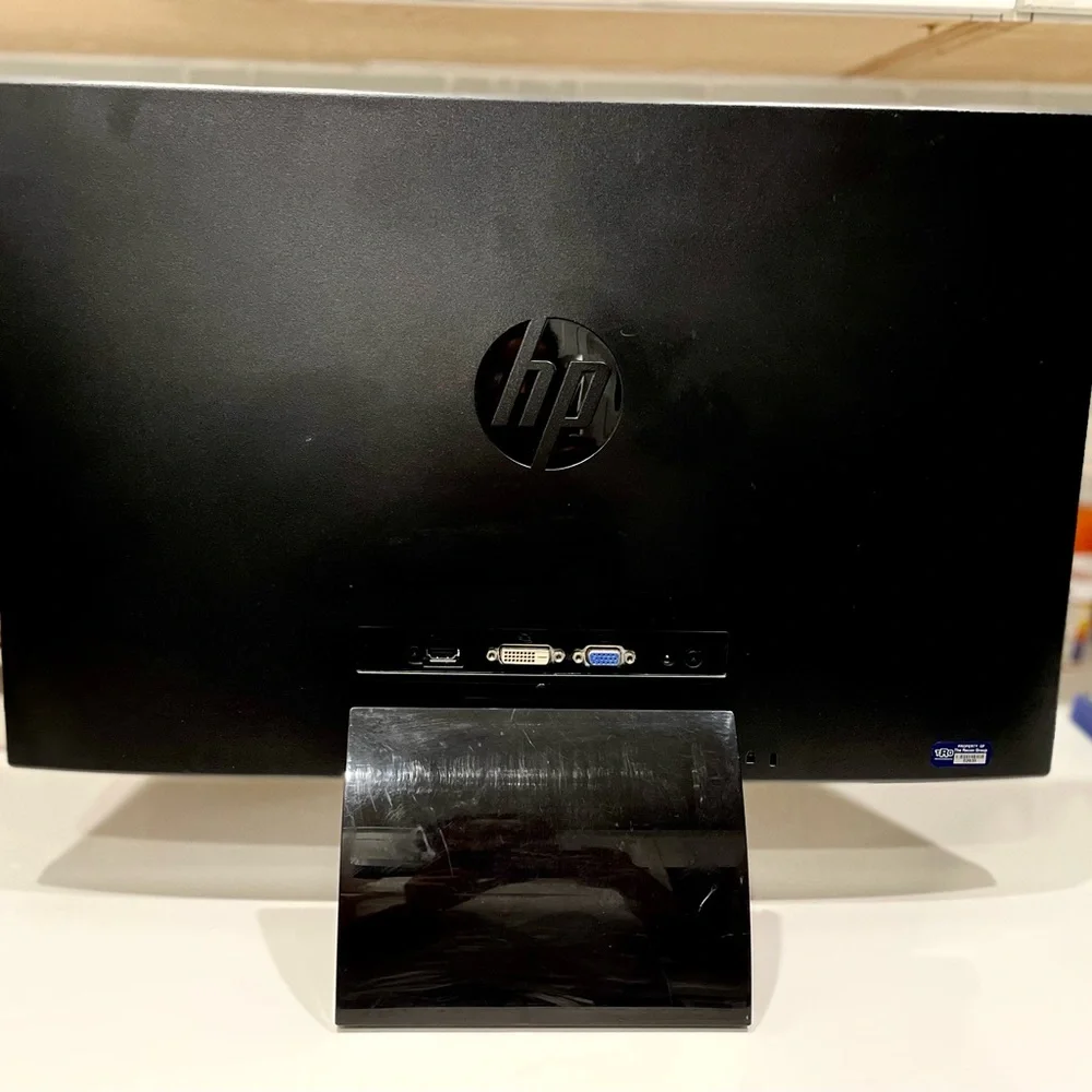 HP Black LED Monitor with Power Cord